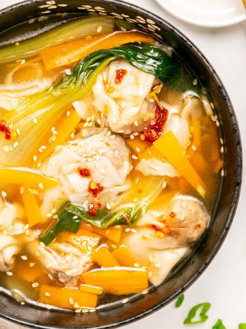 Easy Chicken Wonton Soup